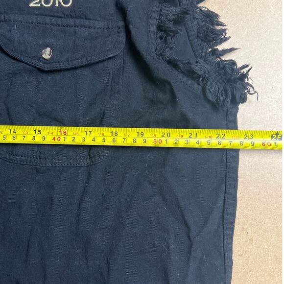 2010 Sturgis 70th Anniversary Men Button-Up Cut Off Sleeve Top Large - Picture 4 of 5